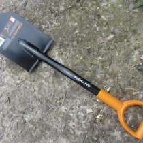 Саперка Fiskars Solid (131417), в г.Нововолынск