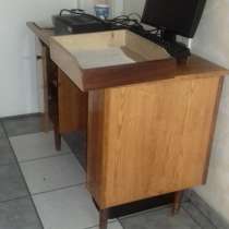 Продам стол, в Междуреченске