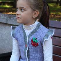 Жилетка для девочки, в Калининграде