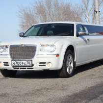 Прокат лимузина Chrysler 300C (НОВИНКА lambo), в Томске