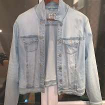 Джинсовка, в Москве