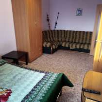 Уютная квартира на Петухова, в Новосибирске