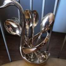 Ложки в подставке, в Улан-Удэ