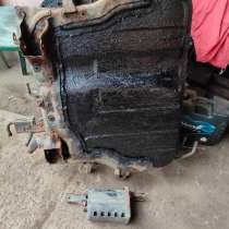 Ремонт бензобаков Kia carens с подрамниками в СПБ, в Санкт-Петербурге