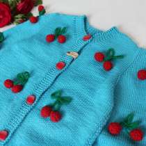 Кофта для девочки с вишенками, в Калининграде