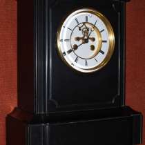 Старинные каминные часы. Россия-Швейцария, 1901 г, в Санкт-Петербурге