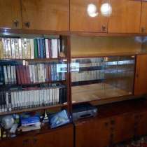 Книги, в Анне