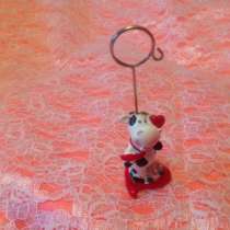 Сувенирная подставка на Рабочем столе, в Москве