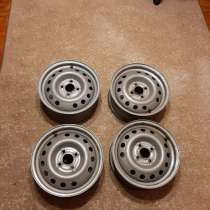 Продаю штампованые диски, разболтовка 4×100, в Набережных Челнах
