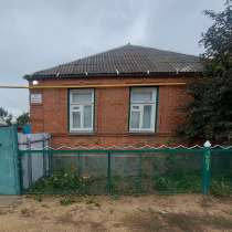 Добротный дом за городом, в Таганроге