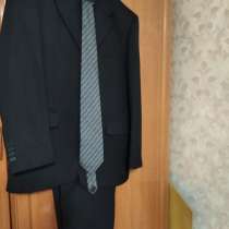 Костюм мужской р-р 50-52, в Самаре