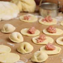 Muncitori la semifabricate. POLONIA, в г.Кишинёв
