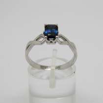 Золотое кольцо с Сапфиром изумрудной огранки., в Москве