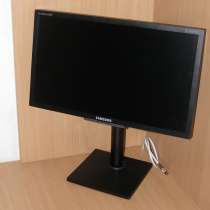 ЖК Монитор 20" Samsung F2080 LS20NVTABW/EN (2 DVI + VGA) PVA, в г.Киев