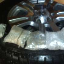 Продам зим/ а|резину Hakkapeliitta 265/65 R17 на лит. дисках, в Петрозаводске