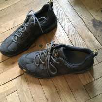 Кроссовки, в Санкт-Петербурге