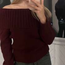 Продам свитер с открытыми рукавами, в Тюмени