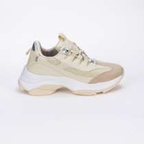 Продаются кроссовки, в Москве