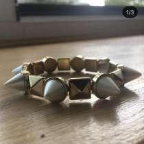 Браслет, в Санкт-Петербурге