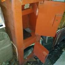 Продам сейф металлическтй, в Лабытнанги