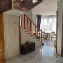 Квартира, 3 комнаты, в Ростове-на-Дону