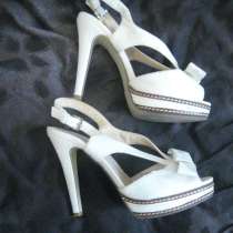 женские босоножки, в Москве