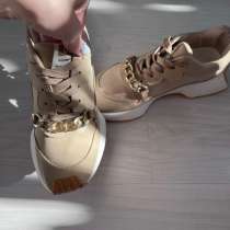 Кроссовки женские, в Краснодаре