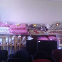 Подушки разного размера 50% пух, 50% перо. Белые и розовые, в г.Кохтла-Ярве