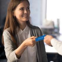 Требуется менеджер по продажам в рекламное агентство, в Екатеринбурге