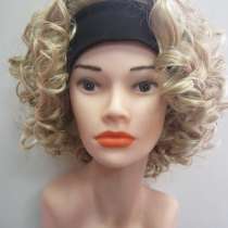 Парик на повязке Milena. Цвет разный, в Москве
