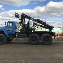 Лесовоз Урал 2019 г. в. с манипулятором и прицепом роспуском, в Смоленске