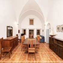 Уютная вилла с террасой для инвестиций в Тире, Санторини, в г.Фира