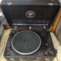 Продается электропроигрыватель (РЕТРО), в г.Луганск