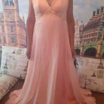 ВЕЧЕРНЕЕ ПЛАТЬЕ, в Таганроге