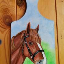 Разделочная доска ручной росписи, в Серпухове