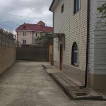 Продам дом г. Сочи, центр, 3 этажа, район Макаренко, в Сочи