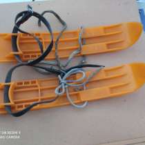 Отдам коньки роликовые, лыжи детские, в Воронеже