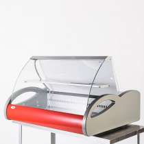 Продам холодильную витрину, в Красноярске