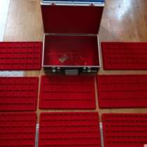 Чемодан с планшетами для монет "Lindner" (Германия), в Нижнем Новгороде