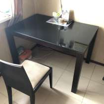 Отдаю кухонный стол в дар, в Москве