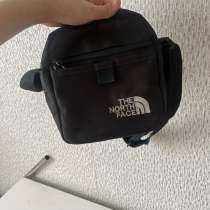 Сумка-барсетка черная, в Омске