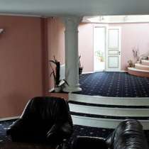 Сдам пентхаус без комиссии,3 уровня 450 кв.м. метро Житомирс, в г.Киев