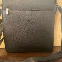 Сумка мужская Louis Vuitton 26/24, в Волгограде