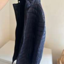 Осенняя удобная куртка, в г.Атырау