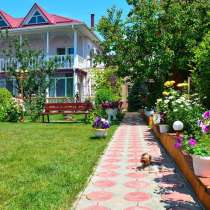 Тихий и уютный частный Двор Ласточка, в Санкт-Петербурге