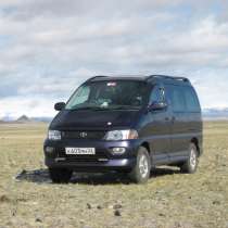 Продаю Toyota Hiace Regius, в Барнауле