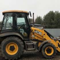 Продам экскаватор погрузчик JCB 3 cx,2013г/в,7900м/ч, в Екатеринбурге