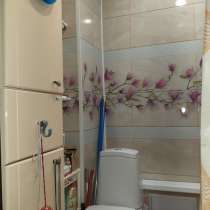 Проспект Мира, 30В. Можно студентам. Сдается комната в 2-ком, в Омске