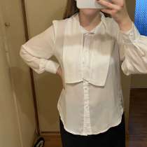 Легкая белая блуза с галстуком. Турция, в Москве