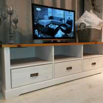 Тумба под телевизор Country Inn, массив сосны, Чехия, в Москве